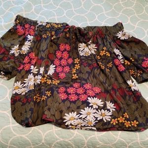 Floral Off-shoulder Top